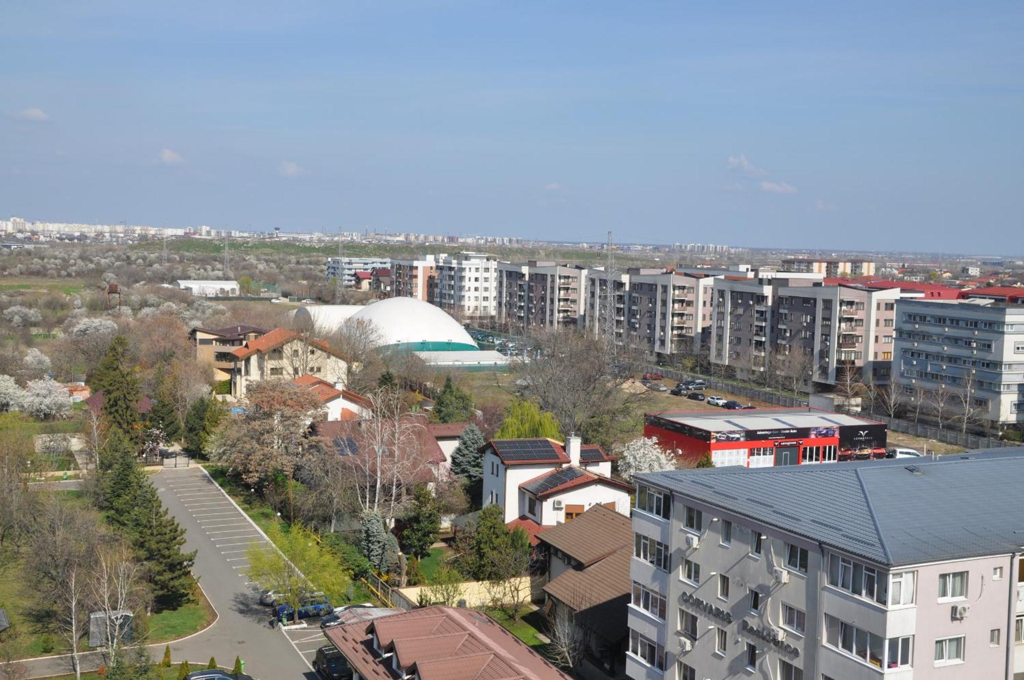 Sky Garden Panoramic View Apartment Bucharest Luaran gambar