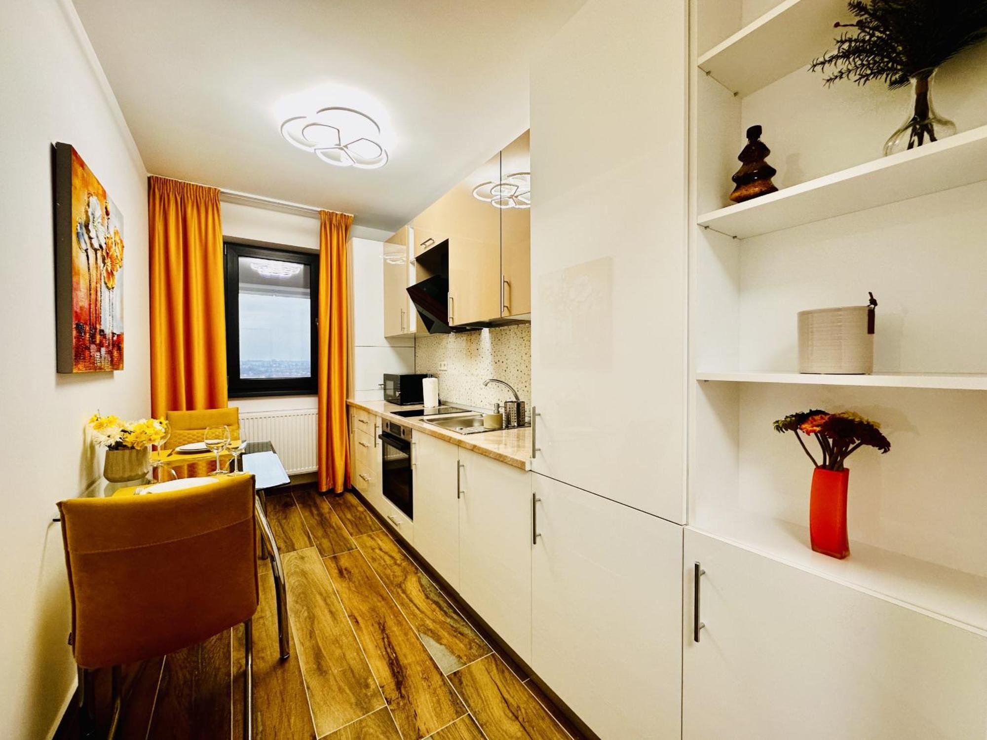 Sky Garden Panoramic View Apartment Bucharest Luaran gambar